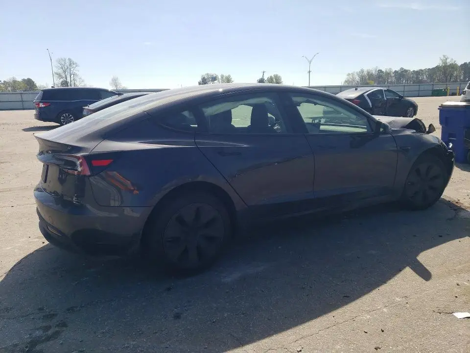 2026 TESLA MODEL 3   