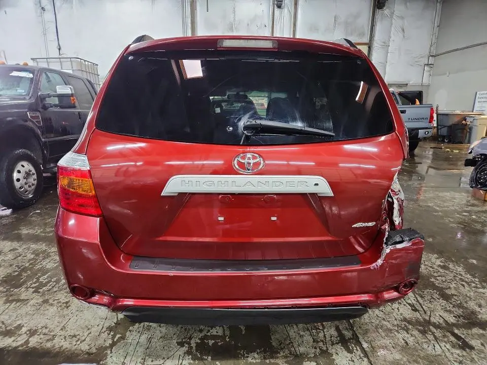 2010 TOYOTA HIGHLANDER SE  
