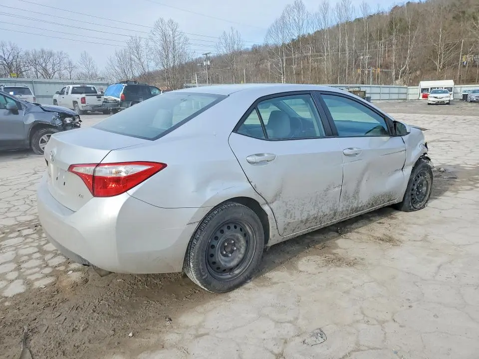 2016 TOYOTA COROLLA   
