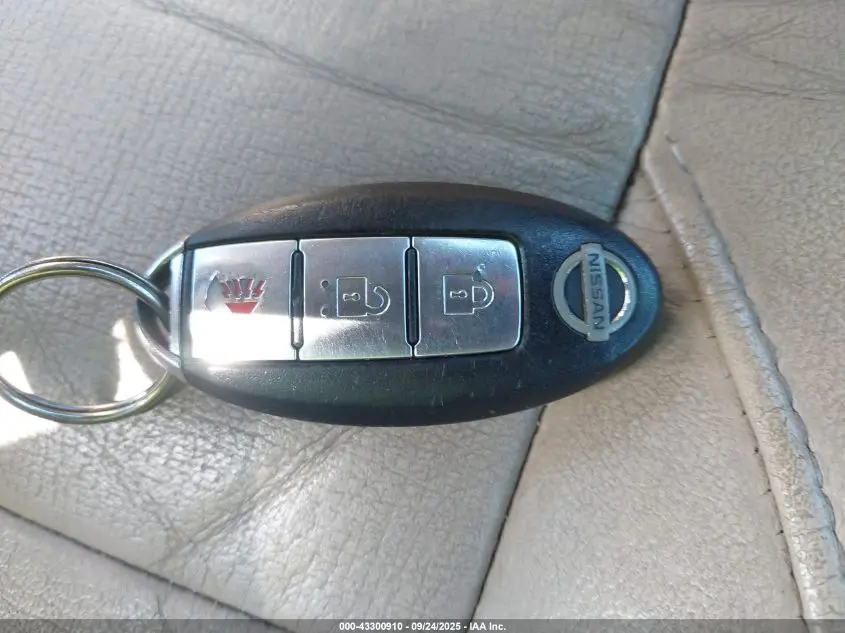 2011 NISSAN ARMADA SL