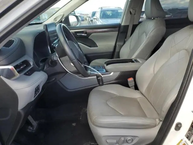 2021 TOYOTA HIGHLANDER HYBRID PLATINUM  