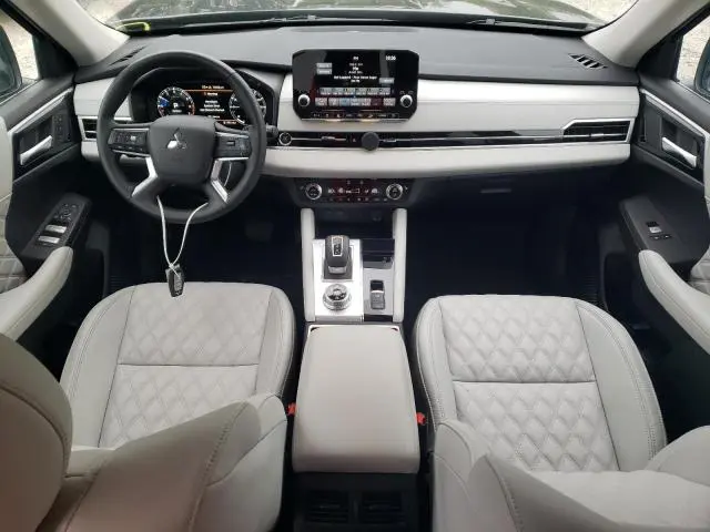 2024 MITSUBISHI OUTLANDER SEL  