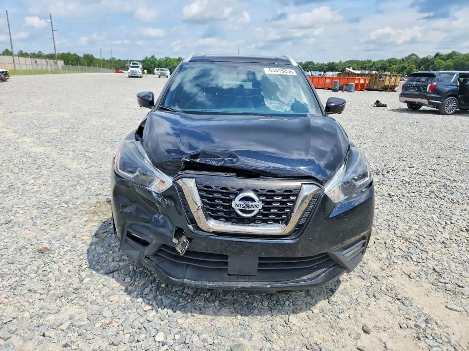 2020 NISSAN KICKS SR  