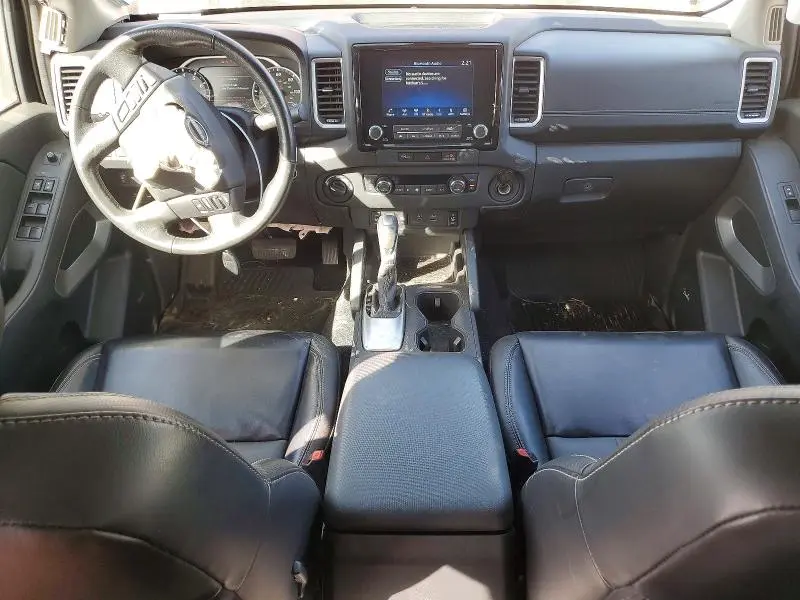 2024 NISSAN FRONTIER SL  
