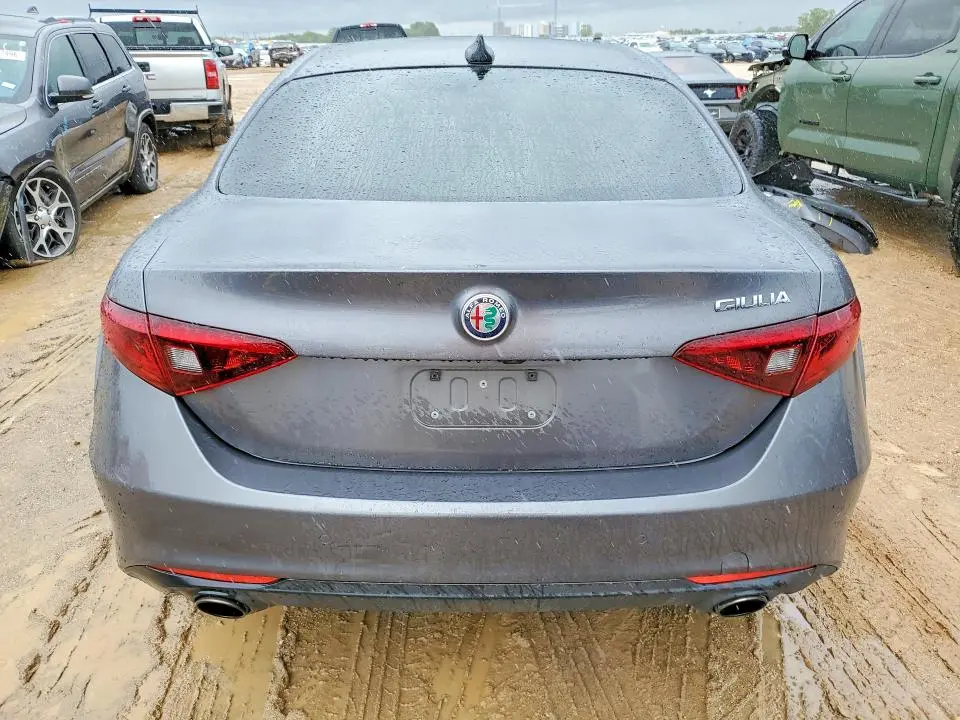 2018 ALFA ROMEO GIULIA   