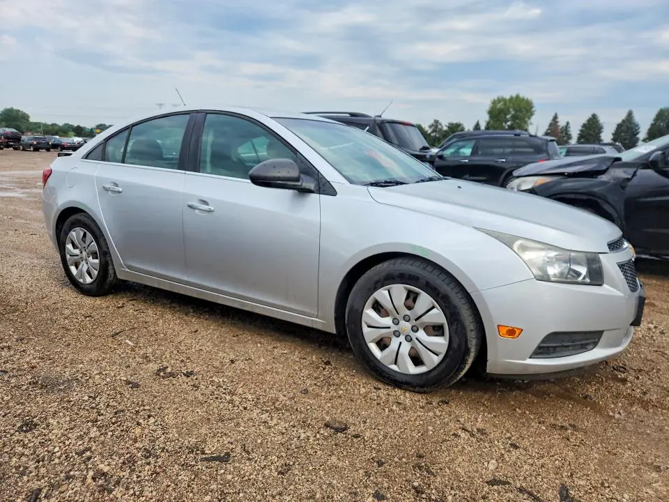 2012 CHEVROLET CRUZE LS  