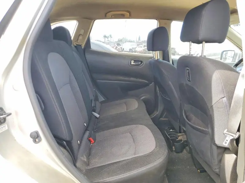 2012 NISSAN ROGUE S  