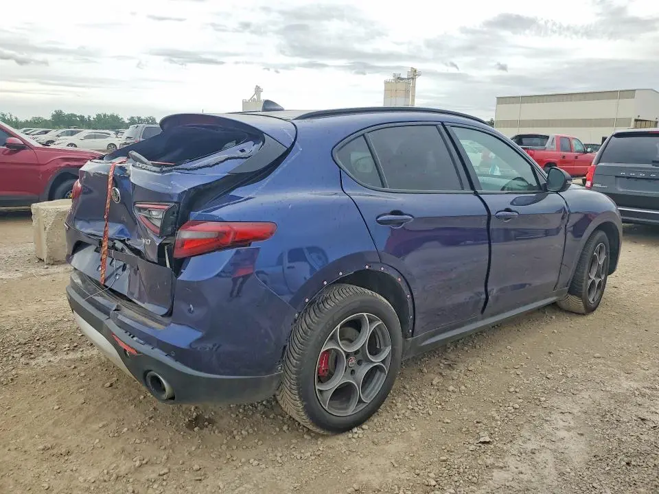 2018 ALFA ROMEO STELVIO TI SPORT  