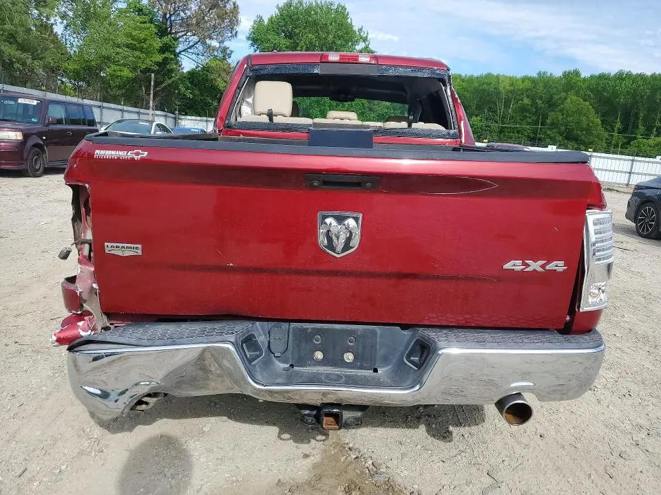 2015 RAM 1500 LARAMIE  