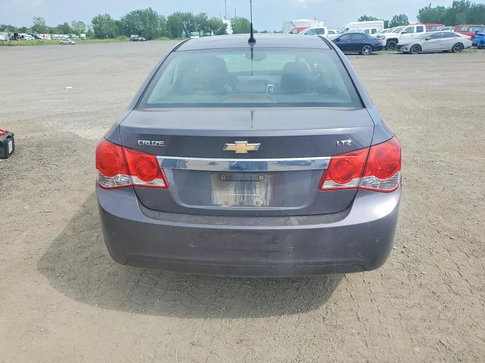 2011 CHEVROLET CRUZE LTZ  
