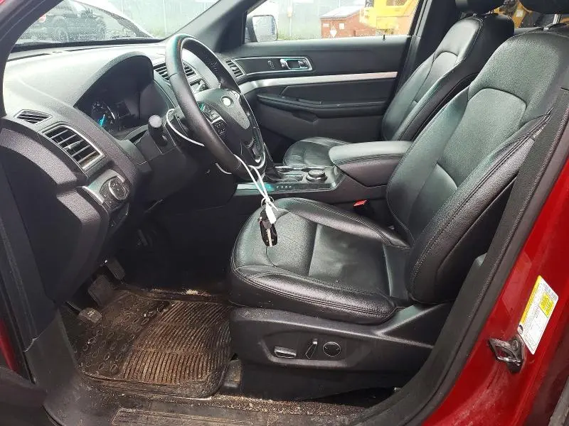 2017 FORD EXPLORER XLT  