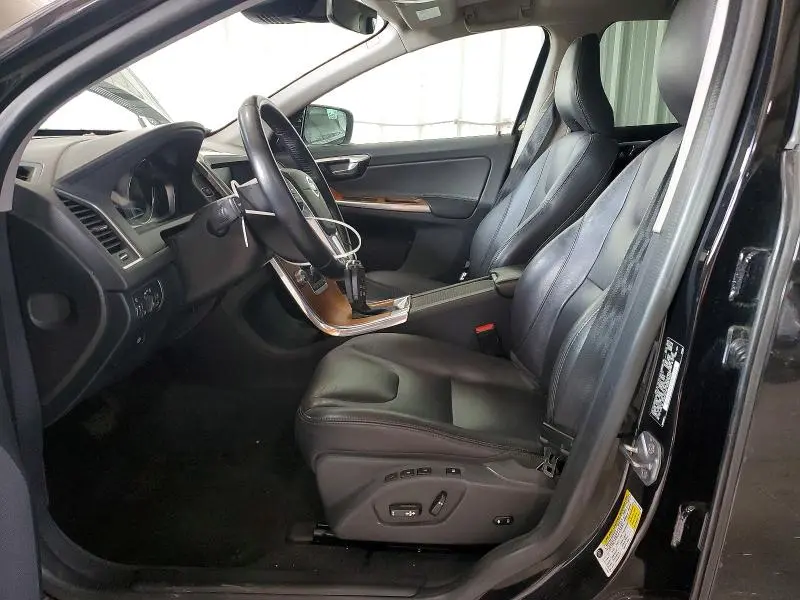2017 VOLVO XC60 T5 INSCRIPTION  