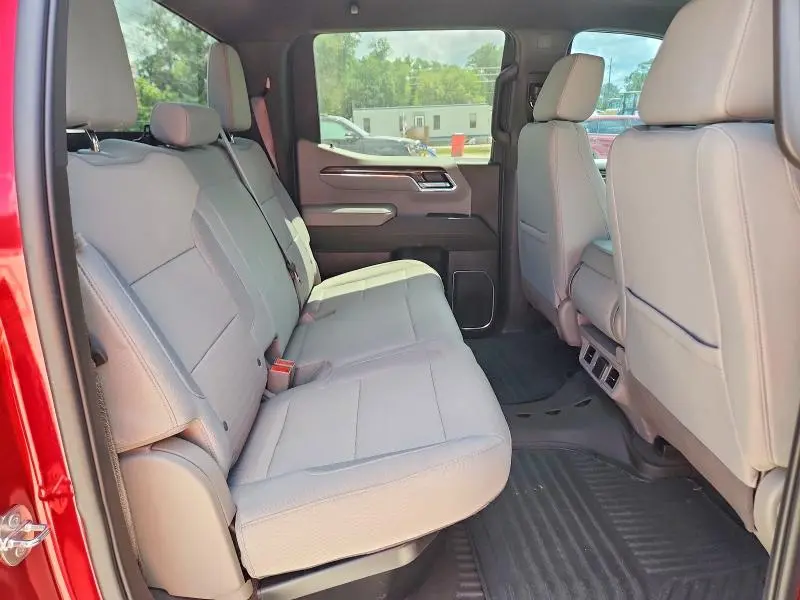 2023 CHEVROLET SILVERADO C1500 LT  