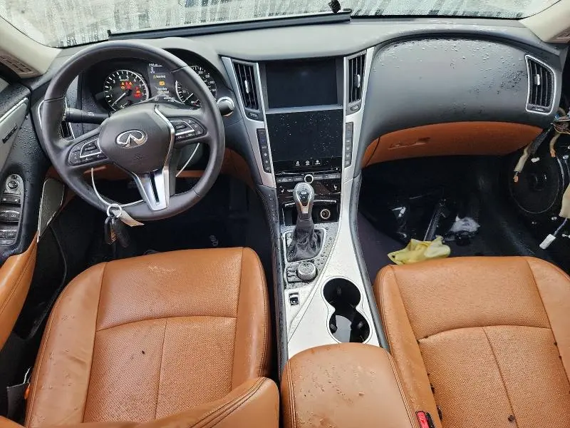 2023 INFINITI Q50 LUXE  