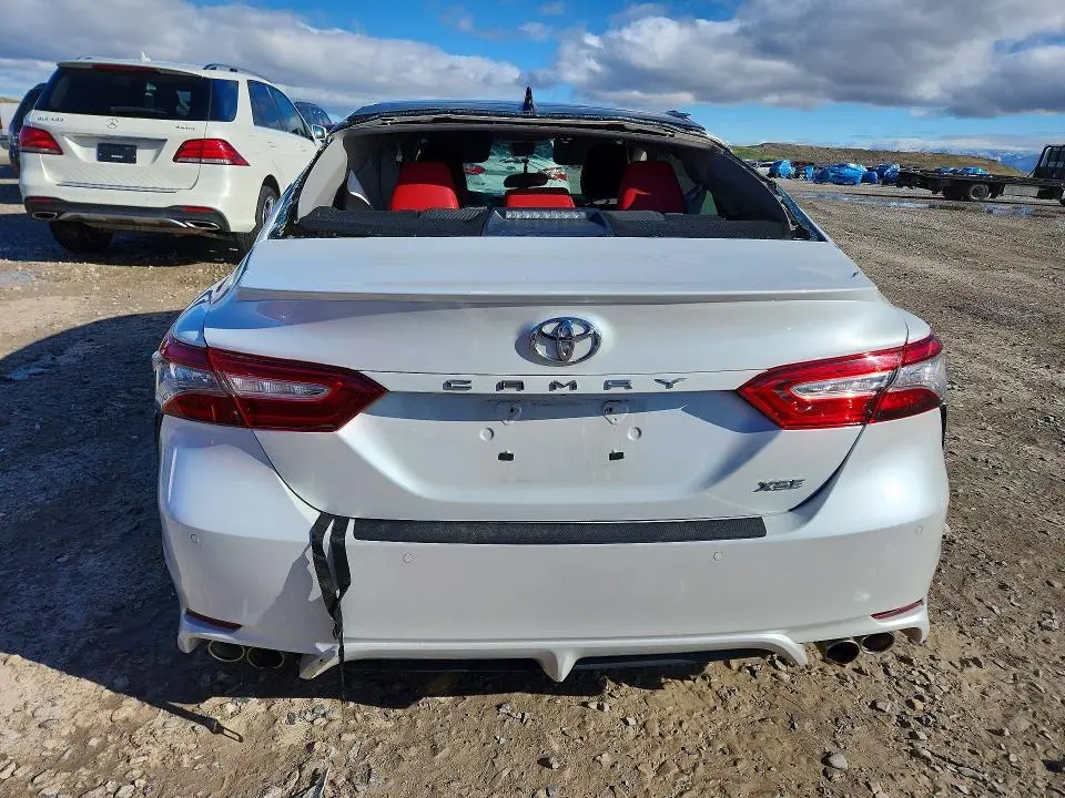 2018 TOYOTA CAMRY XSE V6  
