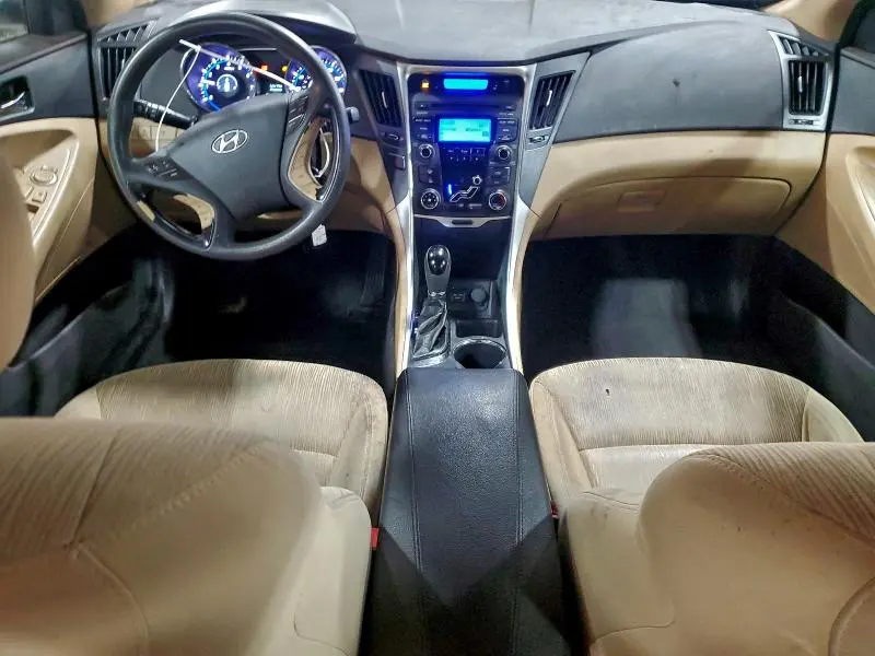 2012 HYUNDAI SONATA GLS  