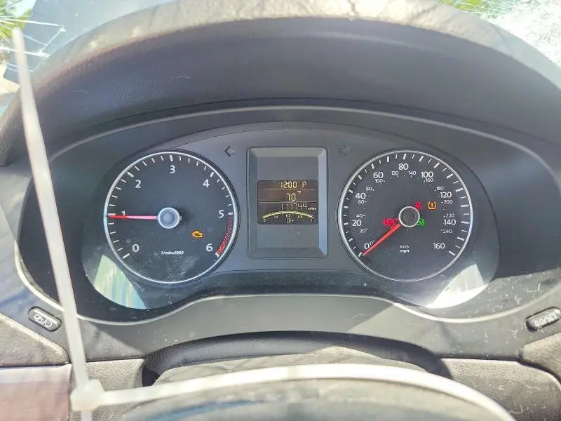 2014 VOLKSWAGEN JETTA TDI  
