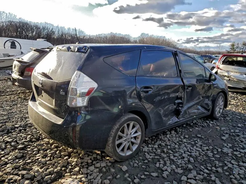 2012 TOYOTA PRIUS V   