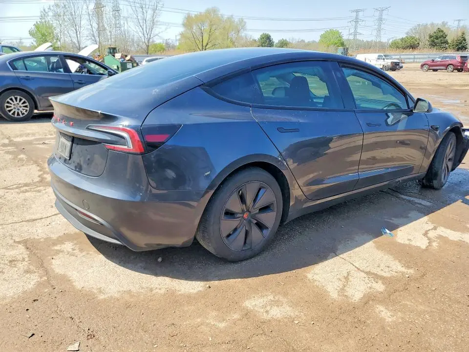 2024 TESLA MODEL 3   