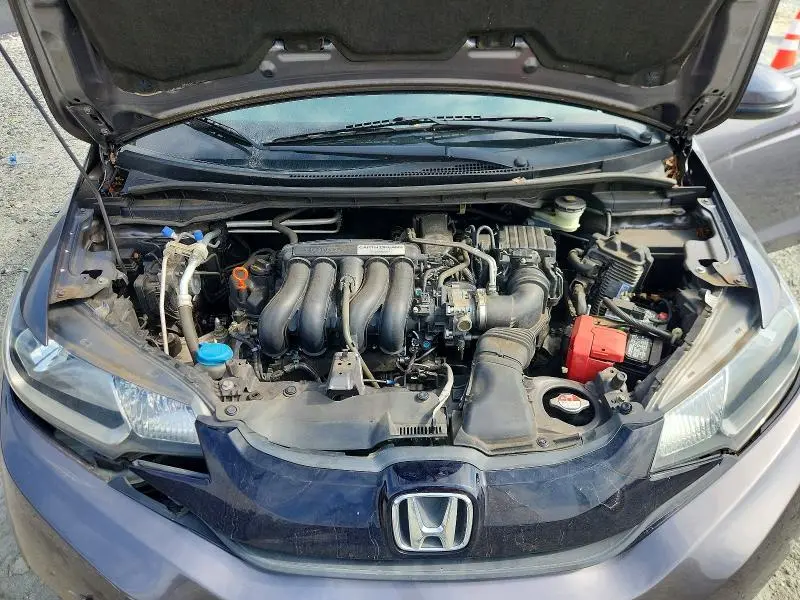 2015 HONDA FIT LX  