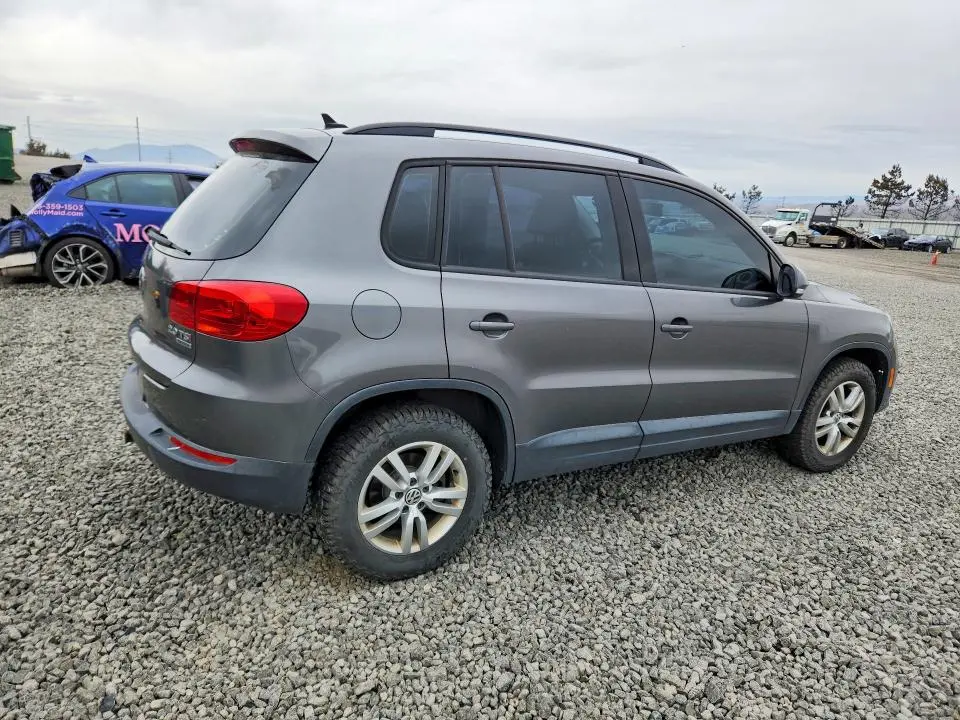 2015 VOLKSWAGEN TIGUAN S  