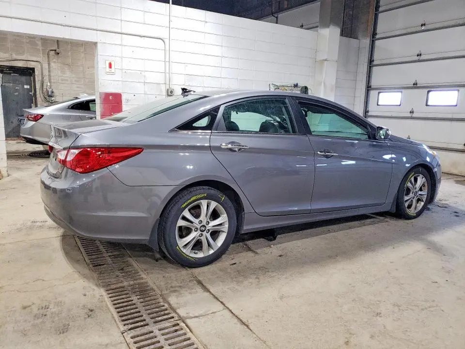 2012 HYUNDAI SONATA LIMITED  