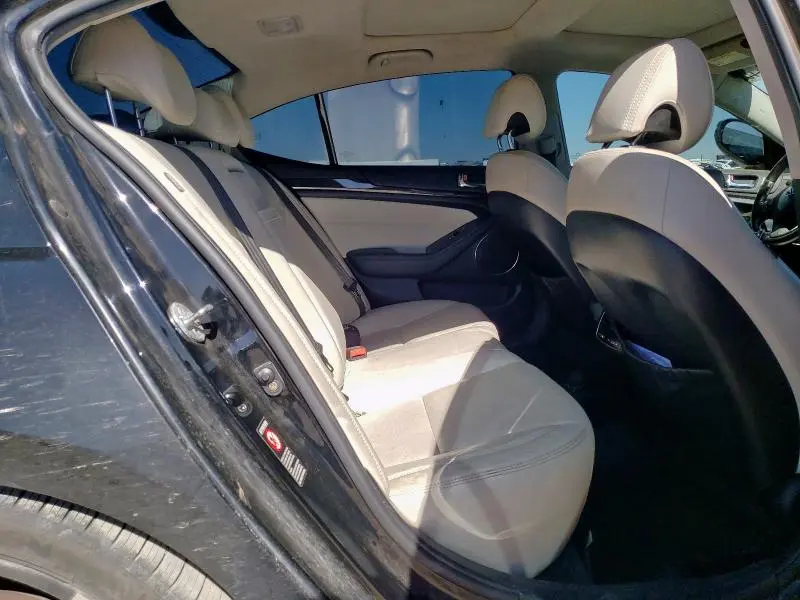 2014 KIA CADENZA PREMIUM  