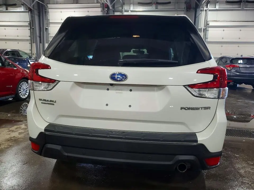 2021 SUBARU FORESTER LIMITED  