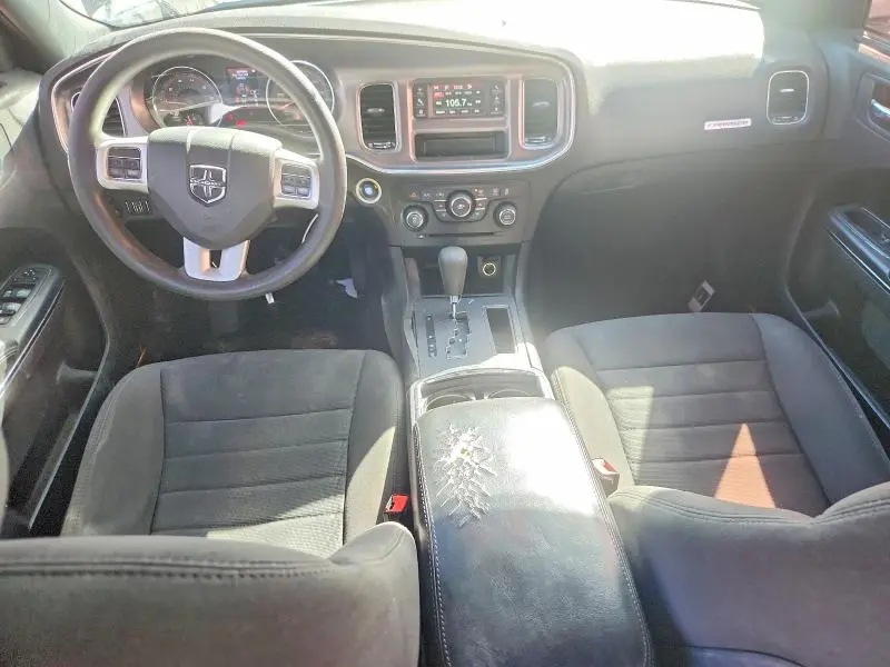 2014 DODGE CHARGER SE  