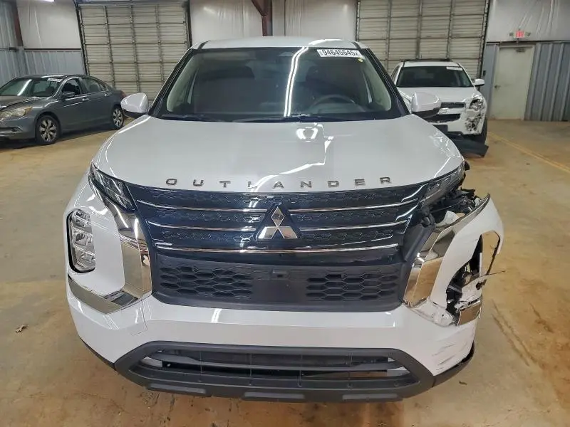 2022 MITSUBISHI OUTLANDER ES  