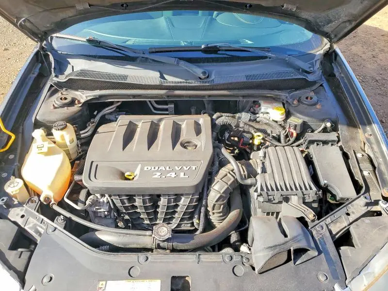 2012 DODGE AVENGER SE  