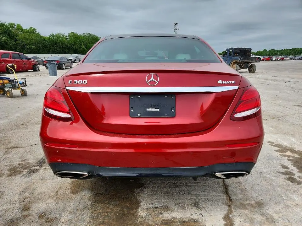 2018 MERCEDES-BENZ E 300 4MATIC  