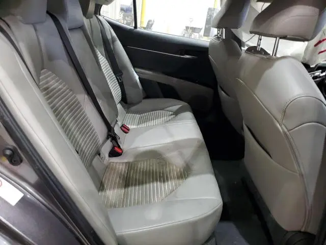 2019 TOYOTA CAMRY L  