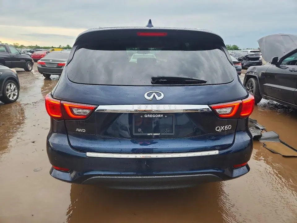 2019 INFINITI QX60 LUXE  