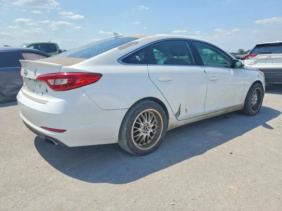 2017 HYUNDAI SONATA SE  