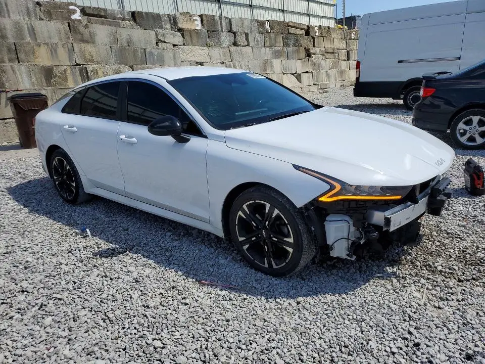 2022 KIA K5 GT LINE  