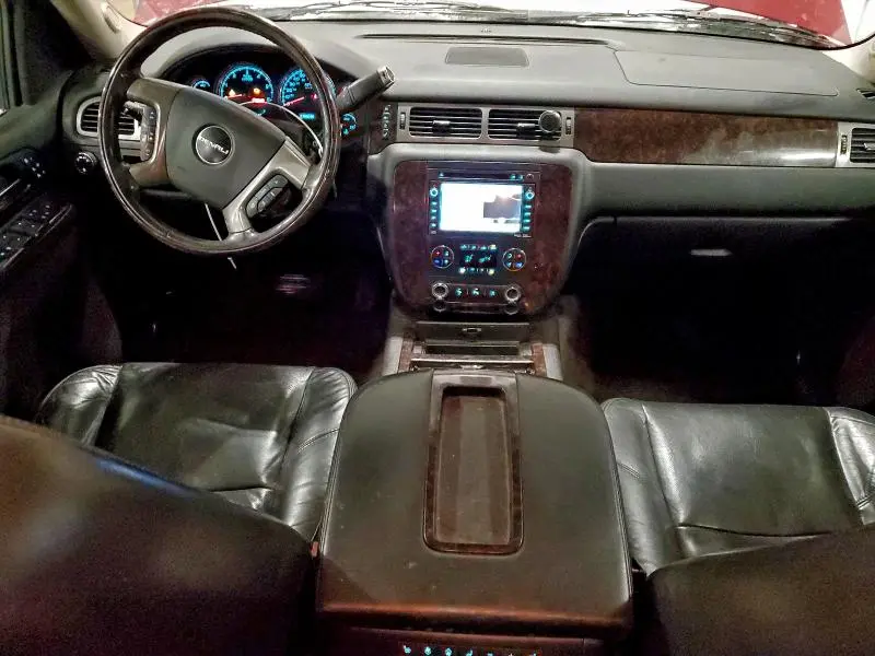 2011 GMC YUKON XL DENALI  