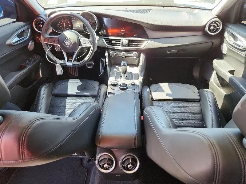 2019 ALFA ROMEO GIULIA TI  