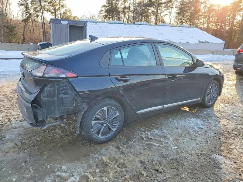 2021 HYUNDAI IONIQ SE  