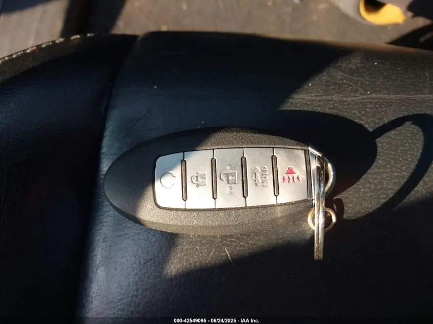 2018 NISSAN PATHFINDER SL