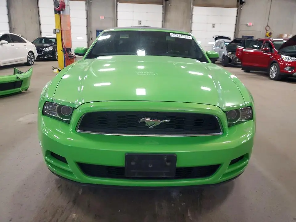 2013 FORD MUSTANG   
