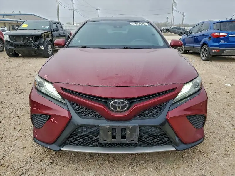 2018 TOYOTA CAMRY XSE  