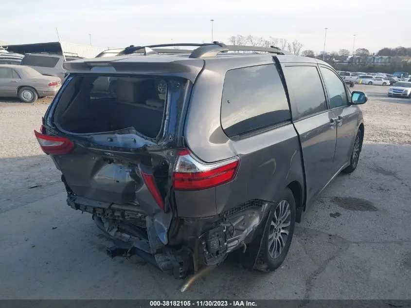 2018 TOYOTA SIENNA XLE PREMIUM 8 PASSENGER