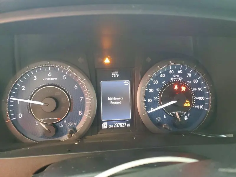2017 TOYOTA SIENNA XLE 8-PASSENGER  