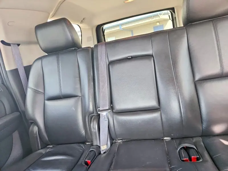 2012 GMC YUKON XL C1500 SLT  