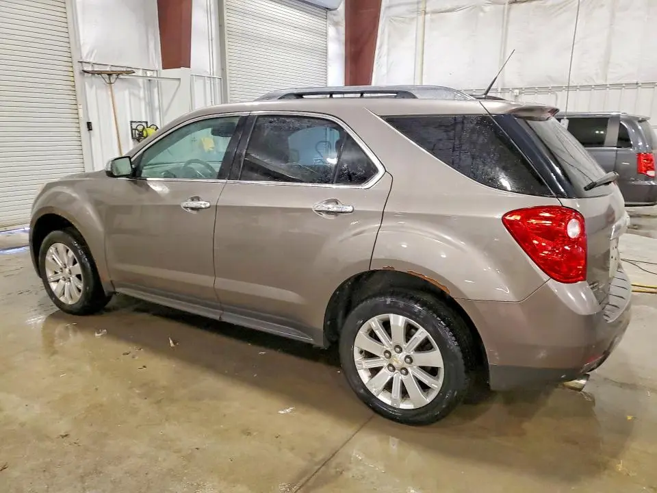 2011 CHEVROLET EQUINOX LT  