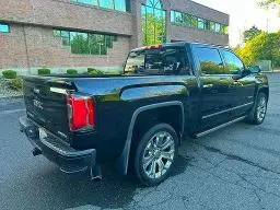 2017 GMC SIERRA K1500 DENALI  