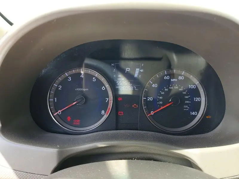2014 HYUNDAI ACCENT GLS  