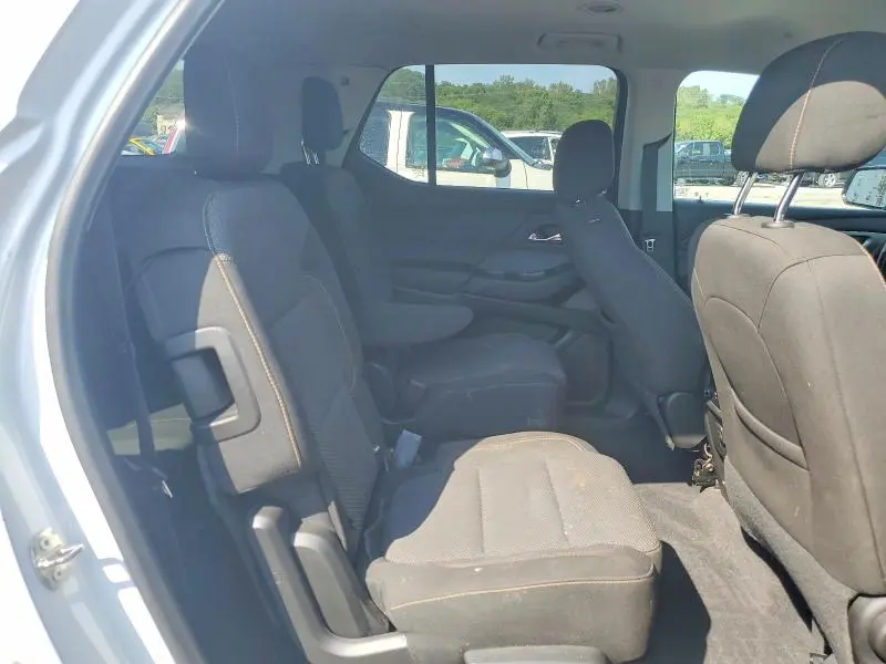 2018 CHEVROLET TRAVERSE LT  