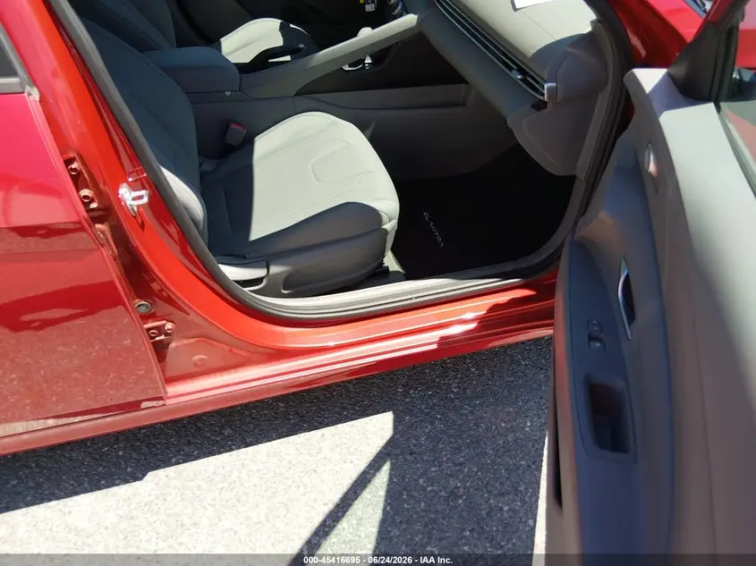 2021 HYUNDAI ELANTRA SE